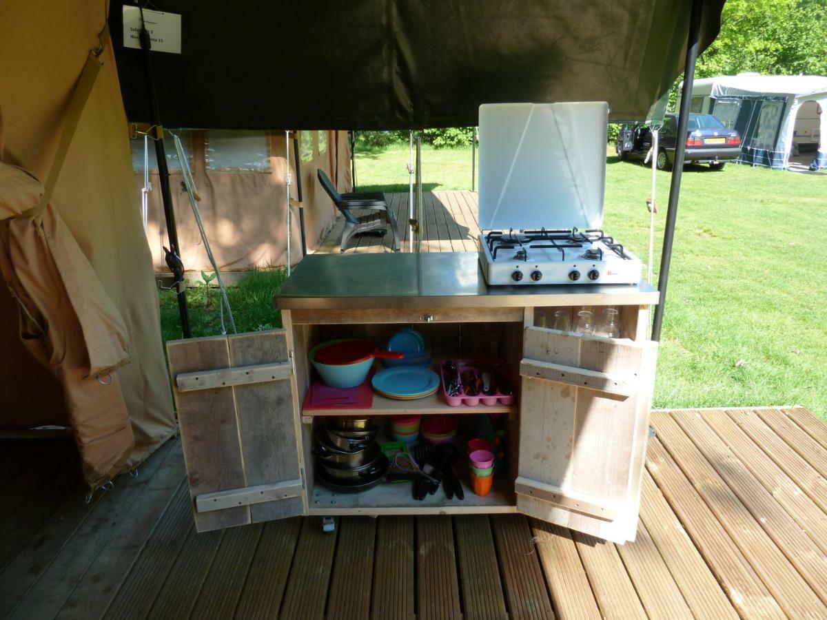 מלון רושפורט Safari Tent At Camping Le Roptai מראה חיצוני תמונה